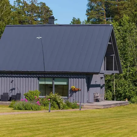 Piesta Riverside In Soomaa Region * Kullimaa