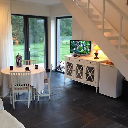 Piesta Riverside In Soomaa Region * Kullimaa