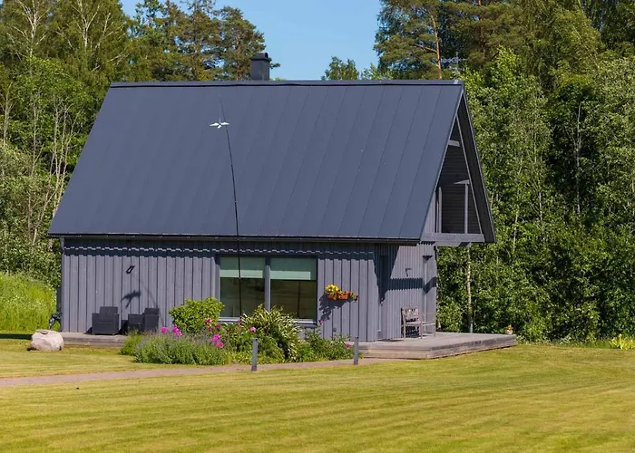 Piesta Riverside In Soomaa Region * Kullimaa